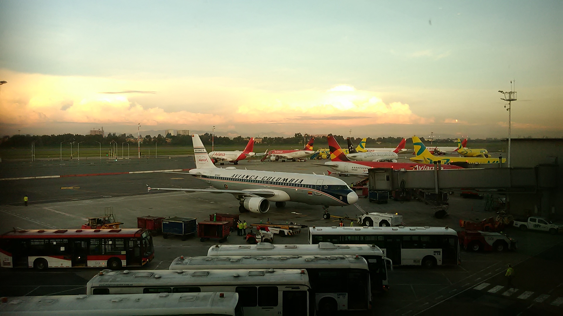 Contexto · el aeropuerto El Dorado de Bogotá (Colombia)