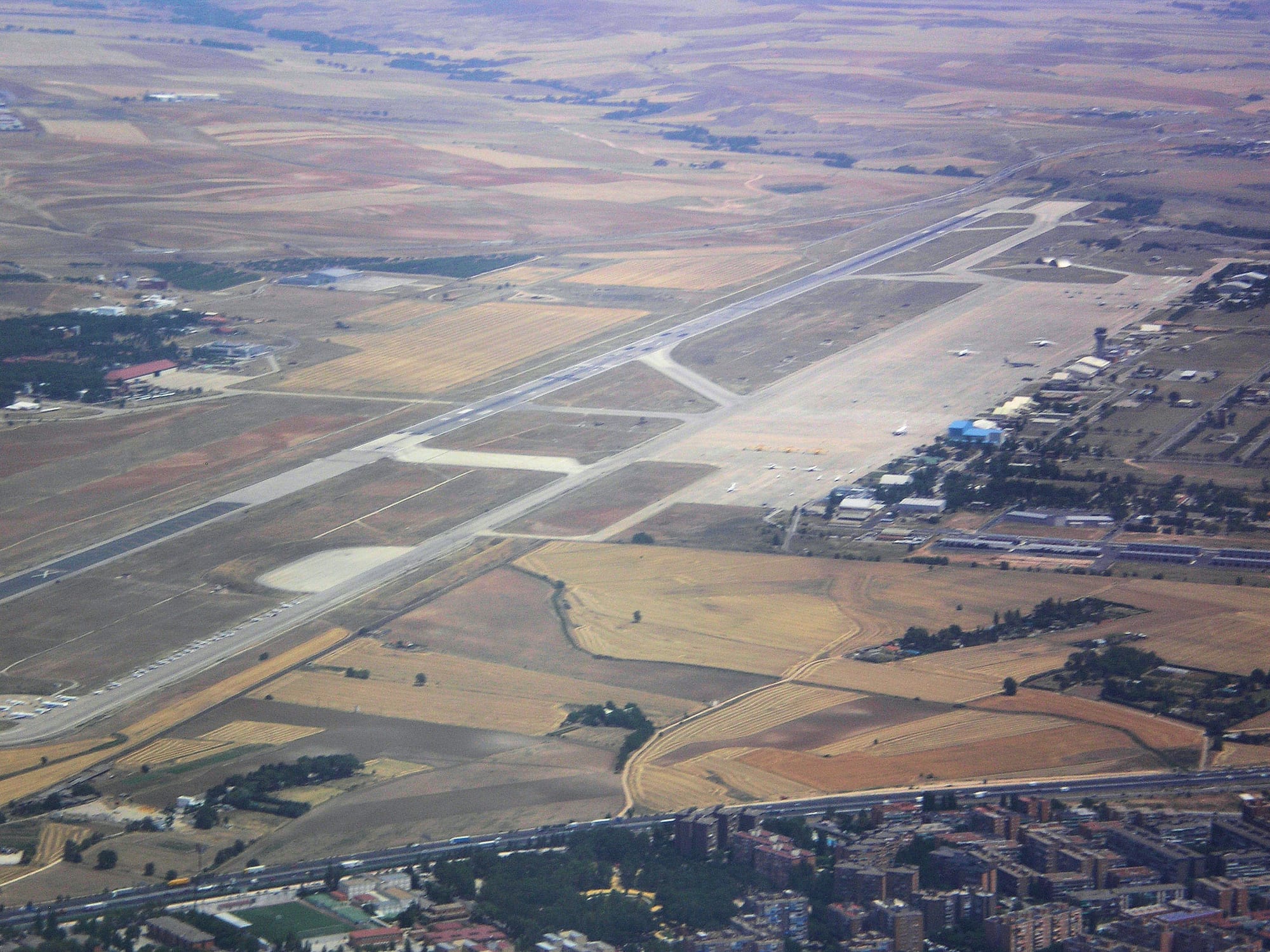 Contexto · la Base Aérea de Torrejón (Madrid), donde se custodiaron los expedientes OVNI