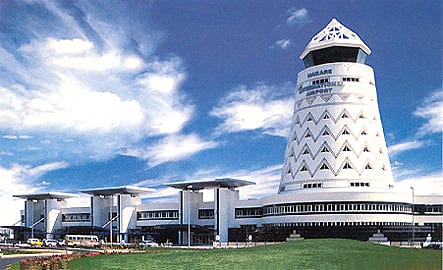 Contexto · el aeropuerto internacional de Harare (Zimbabue)