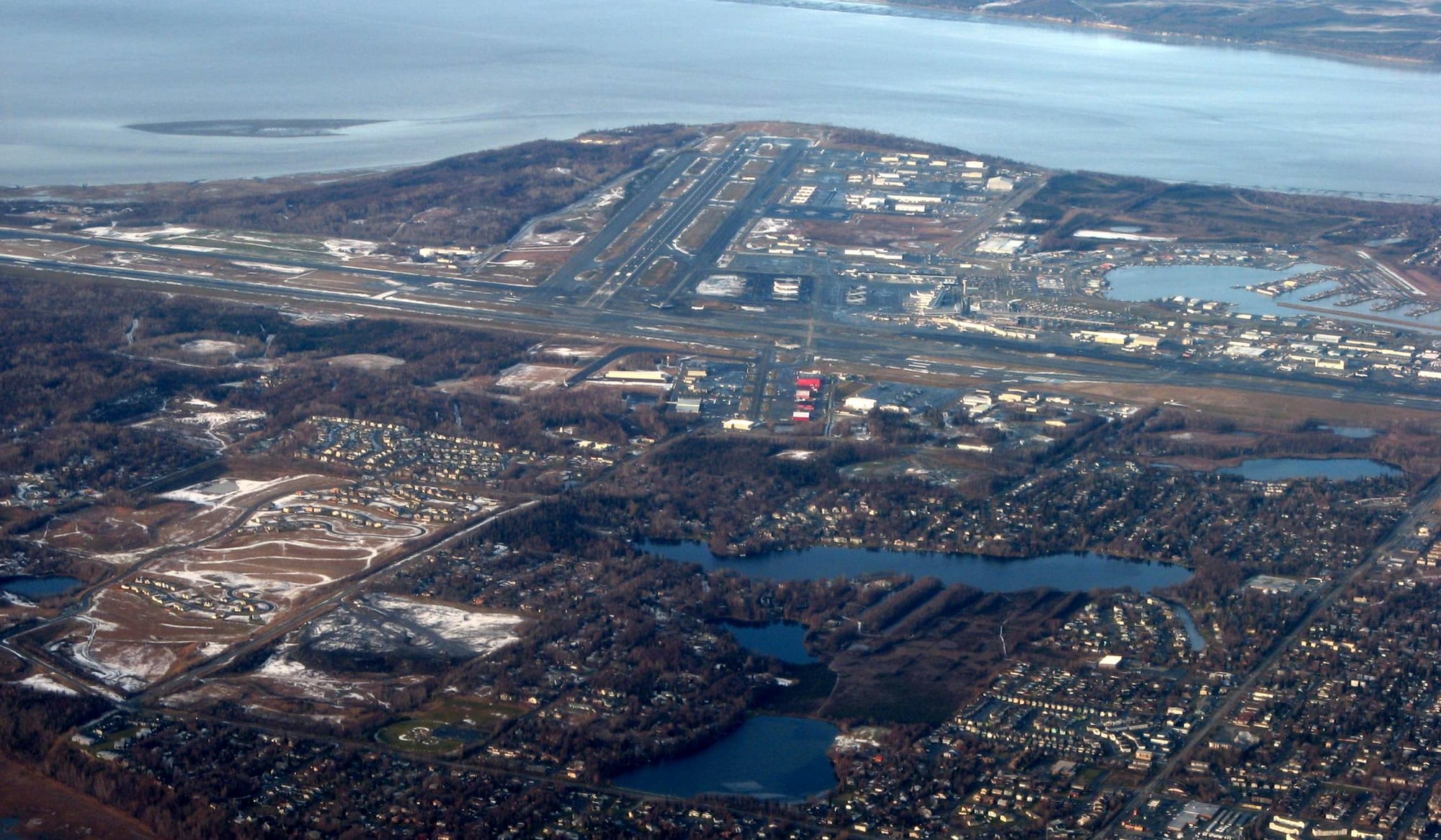 Contexto · el aeropuerto de Anchorage (Alaska), destino del vuelo JAL 1628
